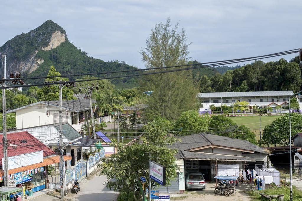 奥南幸运海滩酒店 Ao Nang 外观 照片